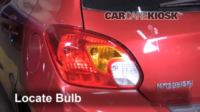 2015 Mitsubishi Mirage ES 1.2L 3 Cyl. Luces Luz de reversa (reemplazar foco)